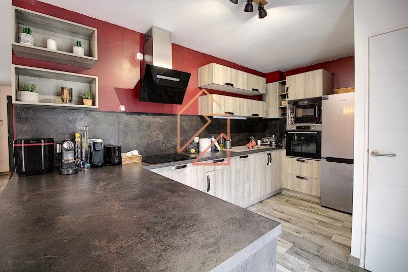 Maison - 104 m² - 5 pièces