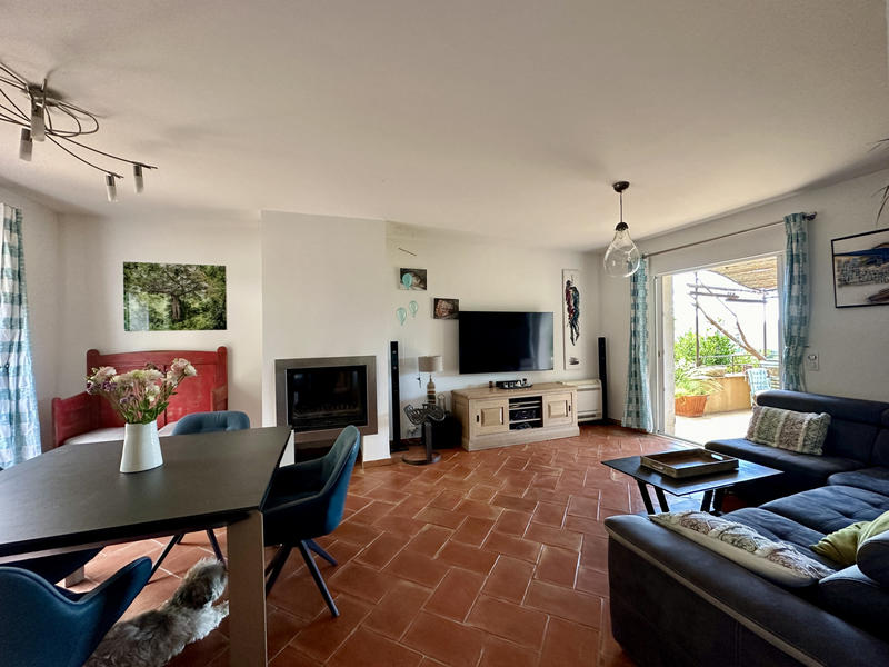 Villa - 155 m² - 6 pièces