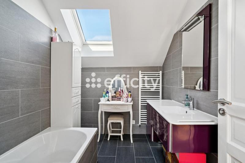 Maison - 114 m² - 5 pièces