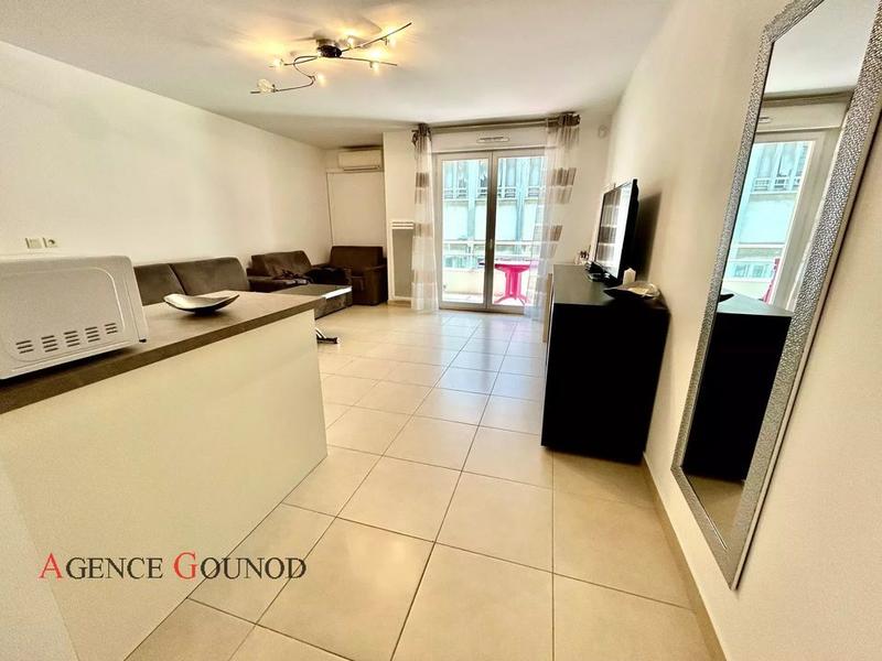 Appartement - 48 m² - 2 pièces