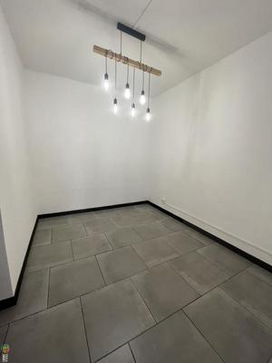 Local commercial - 67 m²