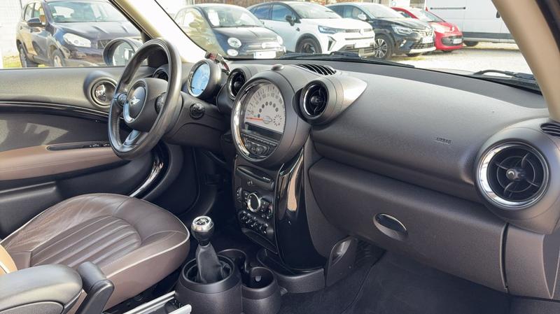 Mini Countryman 1.6 Cooper 122 Red Hot Chili