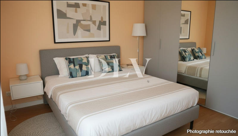 Maison - 99 m² - 6 pièces