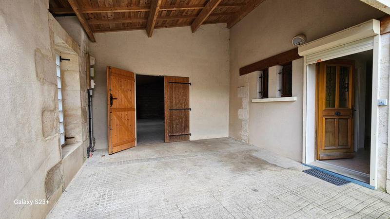 Maison - 92 m² - 4 pièces