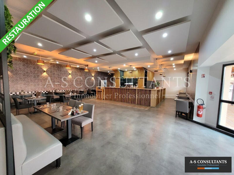 Local commercial - 270 m²