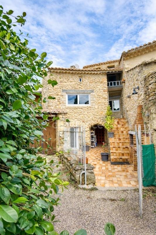 Maison de village - 65 m² - 4 pièces