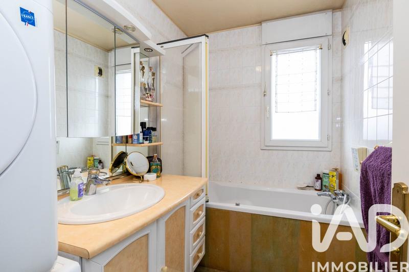 Appartement - 92 m² - 4 pièces