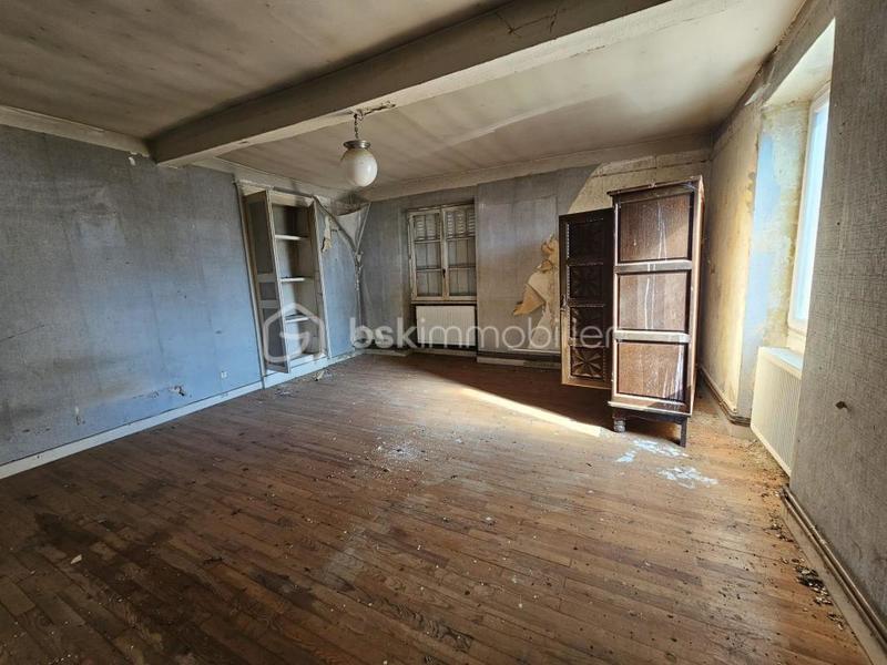 Maison - 178 m² - 8 pièces