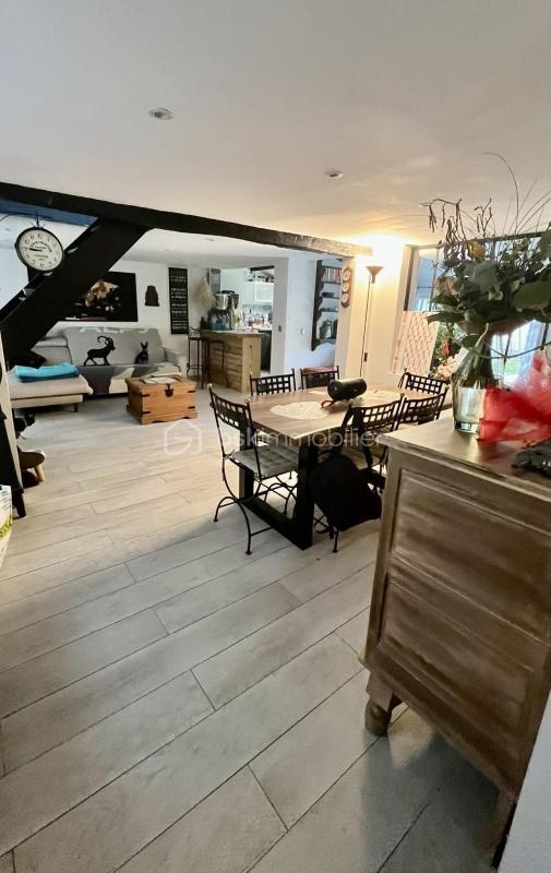 Maison de village - 100 m² - 6 pièces