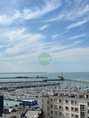 Appartement - 82 m² - 3 pièces