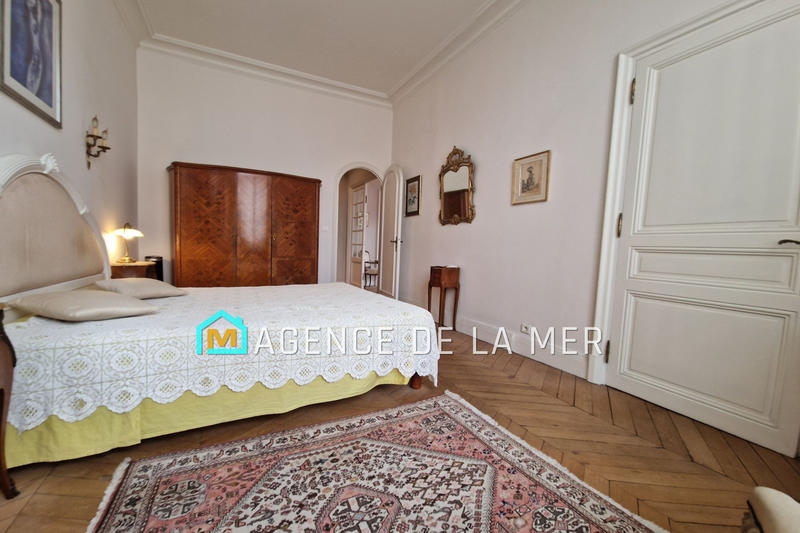 Appartement - 132 m² - 5 pièces