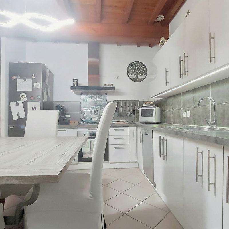 Appartement - 79 m² - 4 pièces