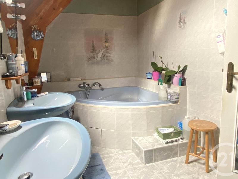 Maison - 191 m² - 7 pièces