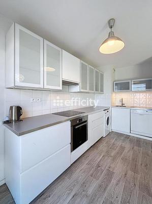 Appartement - 84 m² - 4 pièces