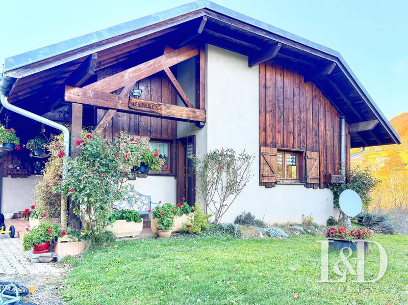 Châlet - 139 m² - 6 pièces