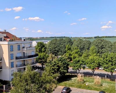 Appartement - 84 m² - 4 pièces