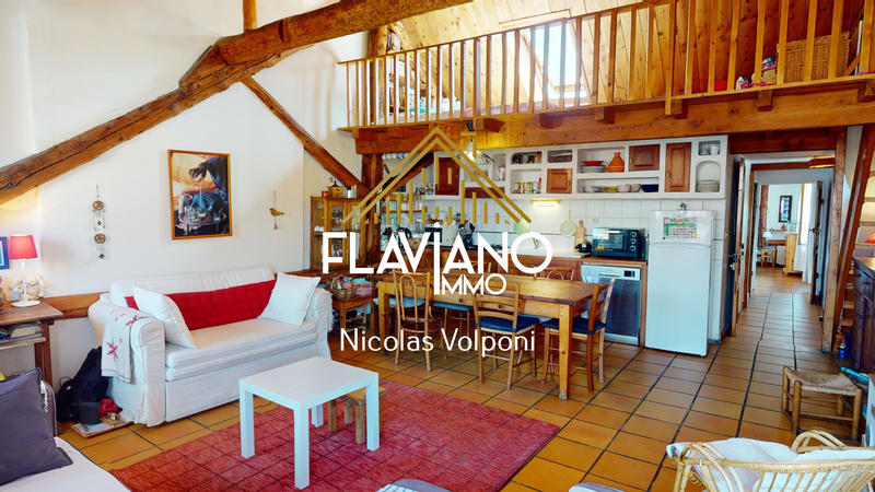 Appartement - 123 m² - 5 pièces