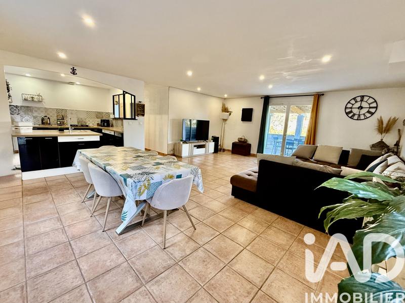 Maison - 98 m² - 4 pièces