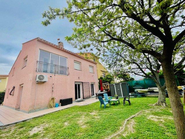 Maison - 170 m² - 6 pièces