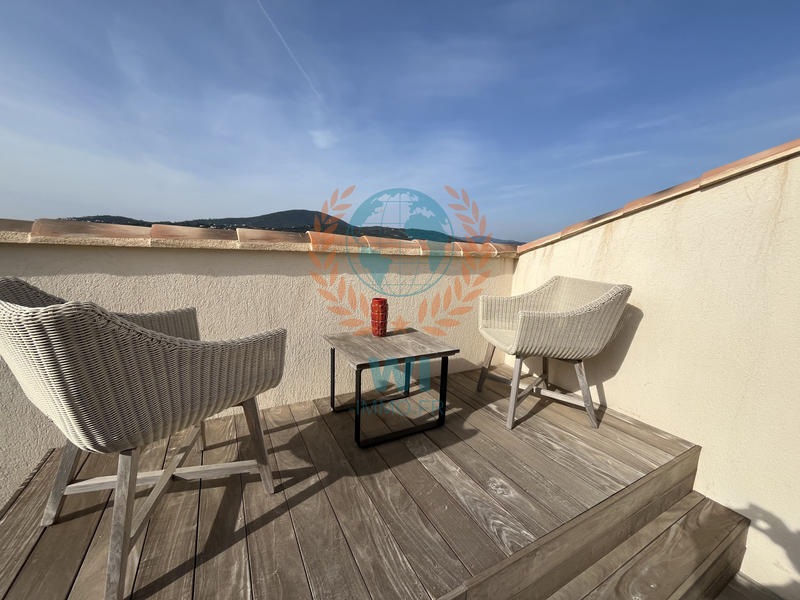 Appartement - 90 m² - 3 pièces