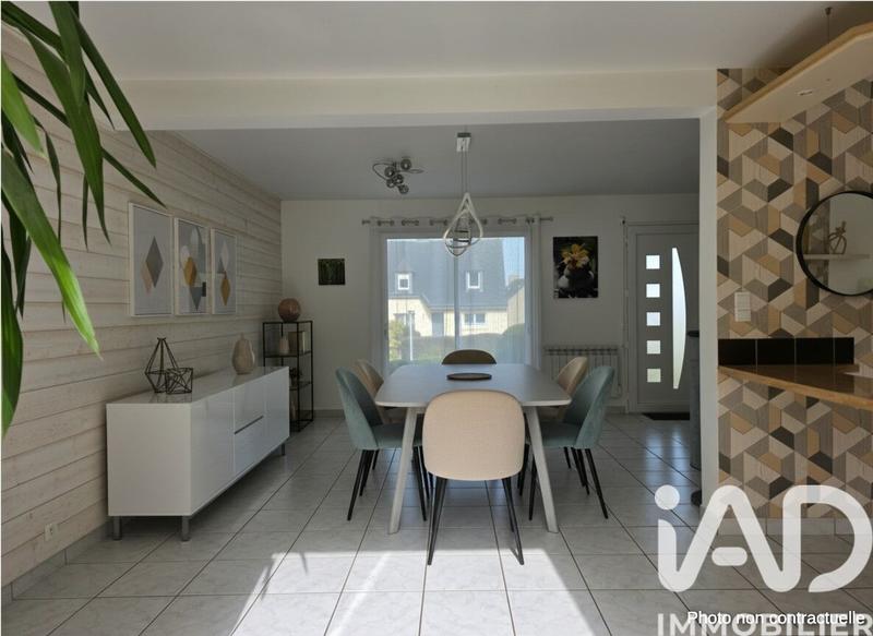 Maison - 141 m² - 6 pièces