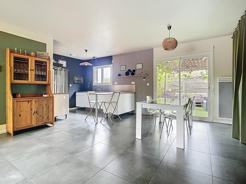 Maison - 87 m² - 4 pièces