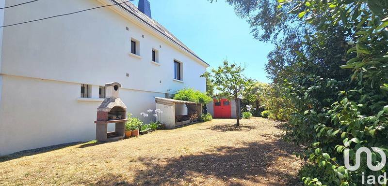 Maison - 284 m² - 9 pièces