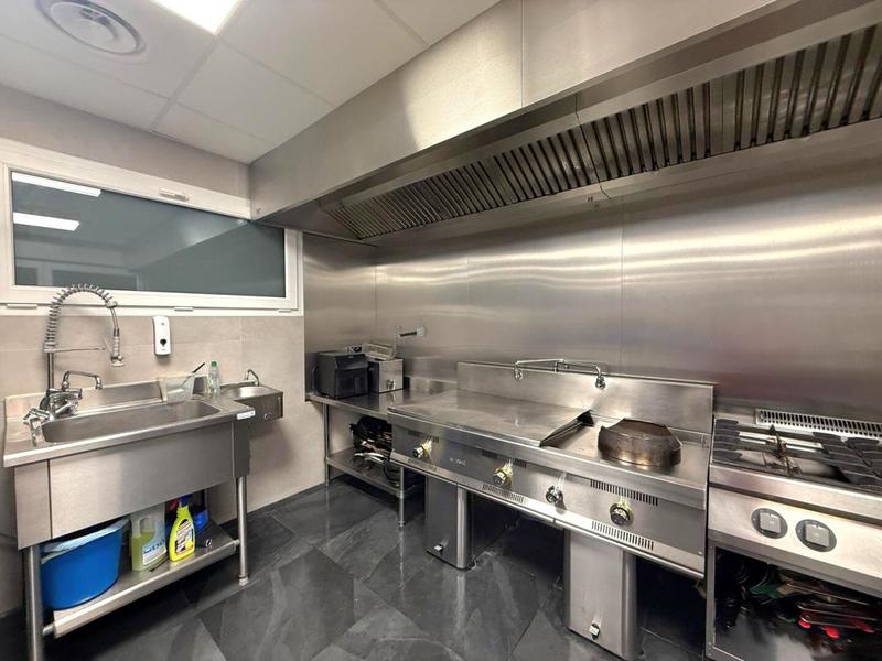 Fonds de commerce - 200 m²