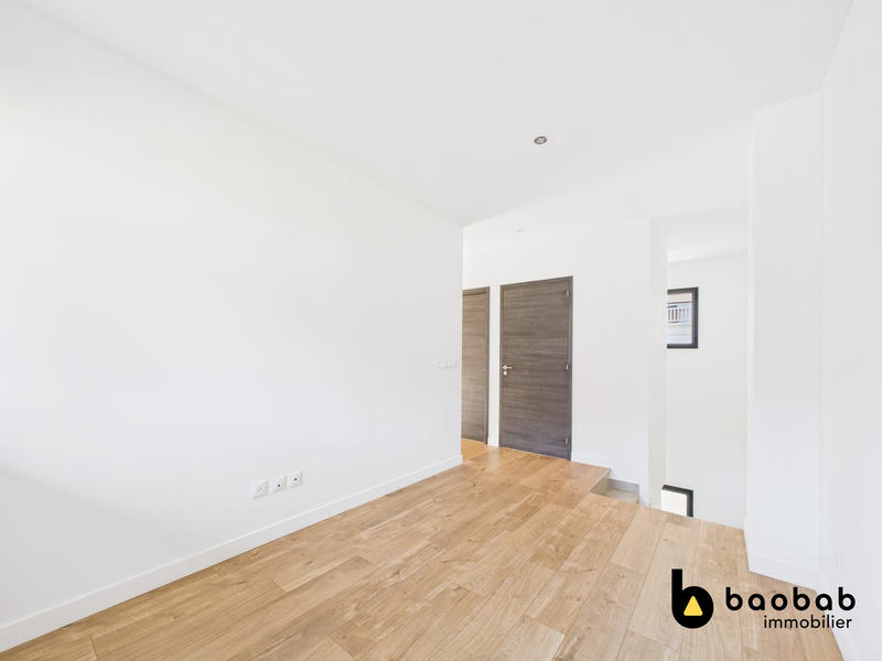 Maison - 124 m² - 5 pièces