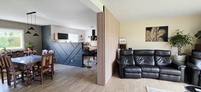 Maison - 288 m² - 10 pièces