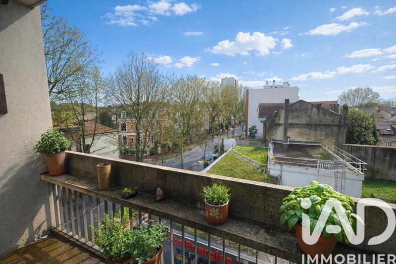 Appartement - 90 m² - 3 pièces