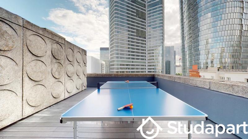 Chambre - 9 m² - 1 pièce