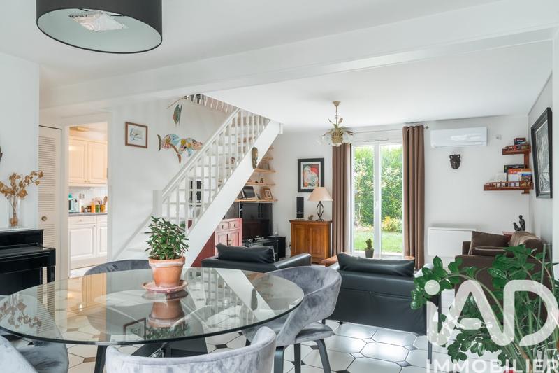 Maison - 100 m² - 4 pièces