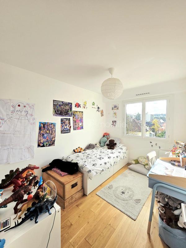 Appartement - 74 m² - 4 pièces