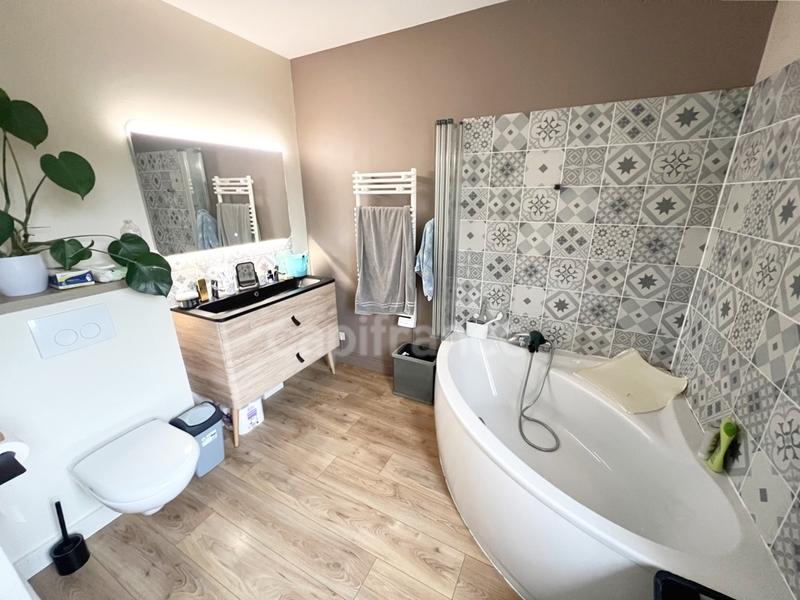 Maison - 106 m² - 3 pièces