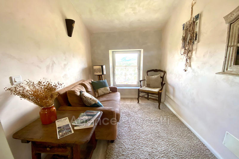 Maison de village - 273 m² - 7 pièces