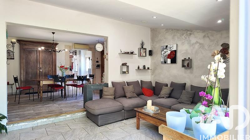 Maison - 125 m² - 7 pièces