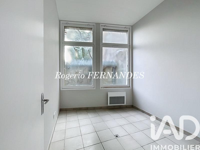 Appartement - 93 m² - 8 pièces