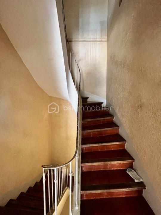 Immeuble - 177 m² - 5 pièces