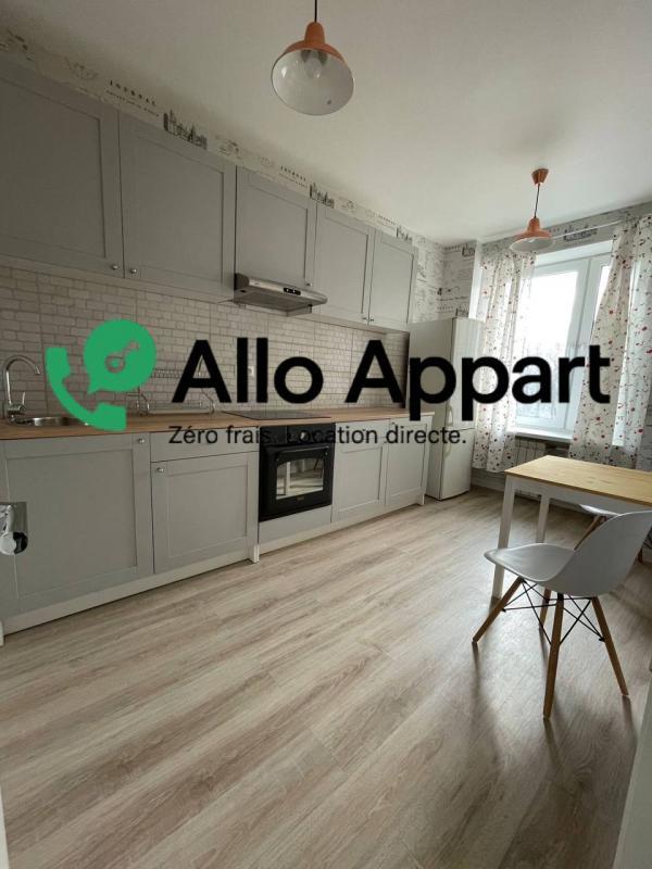 Studio - 37 m² - 1 pièce