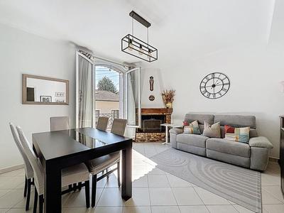 Maison - 70 m² - 4 pièces