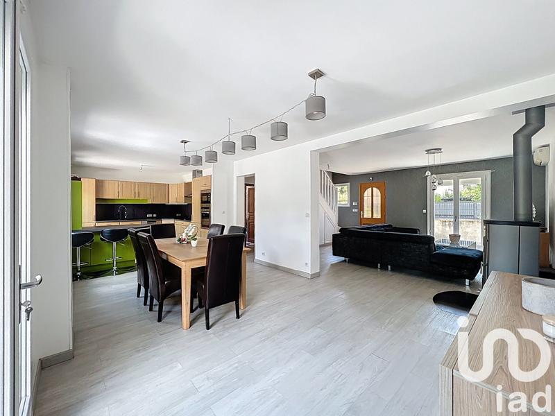 Maison - 120 m² - 6 pièces