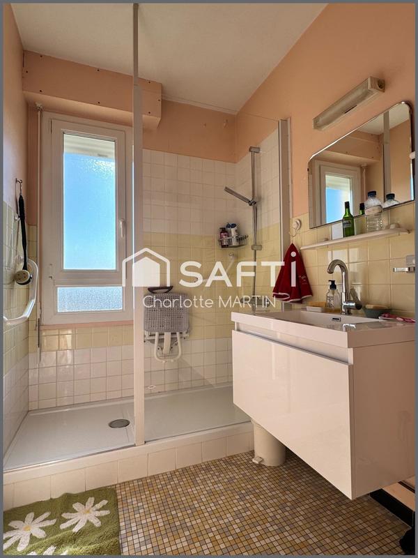 Appartement - 100 m² - 4 pièces