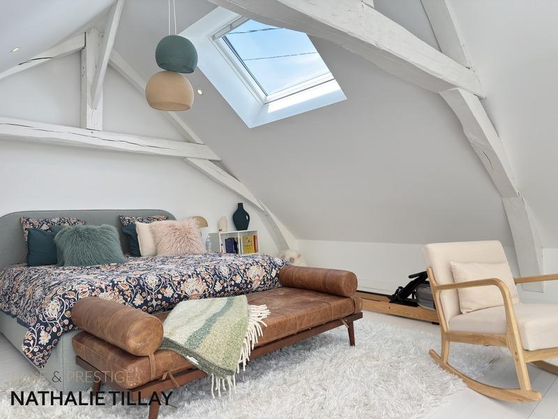 Maison - 380 m² - 11 pièces