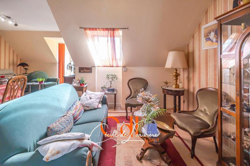 Appartement - 93 m² - 3 pièces