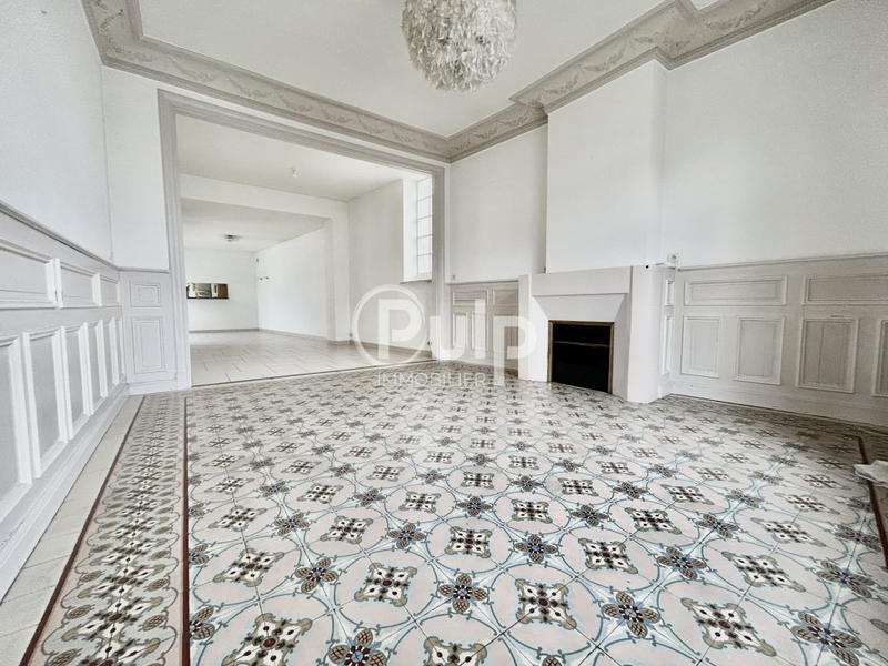 Maison bourgeoise - 197 m² - 10 pièces