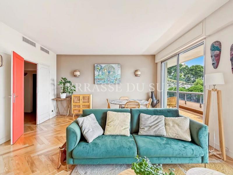 Appartement - 87 m² - 3 pièces