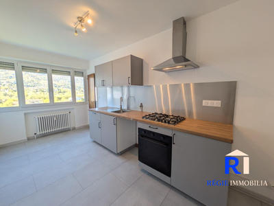 Appartement - 87 m² - 4 pièces