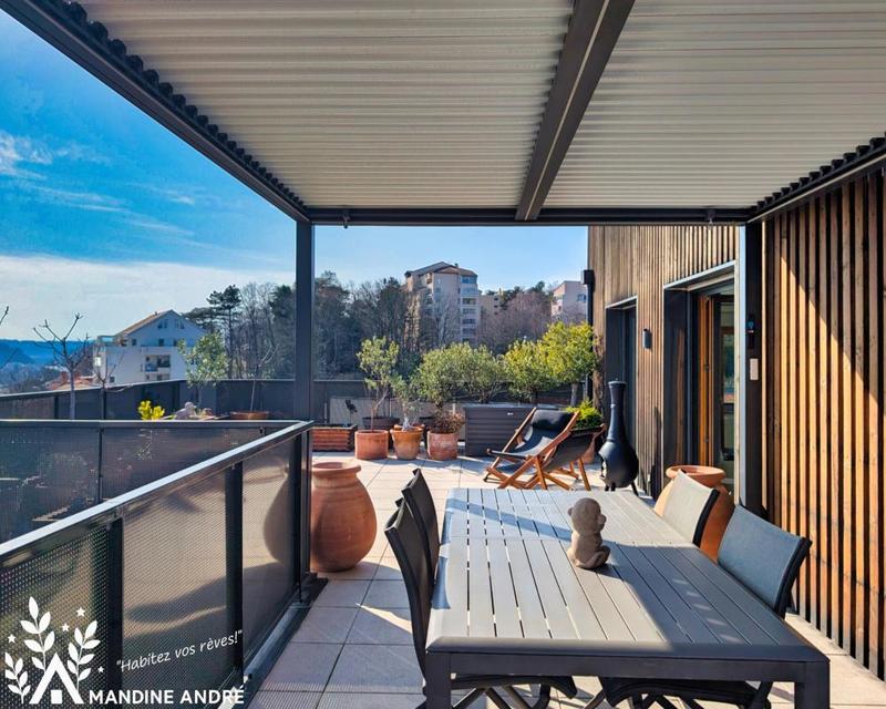 Appartement - 80 m² - 3 pièces