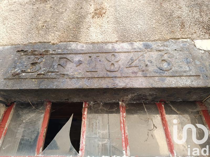 Maison - 220 m² - 10 pièces